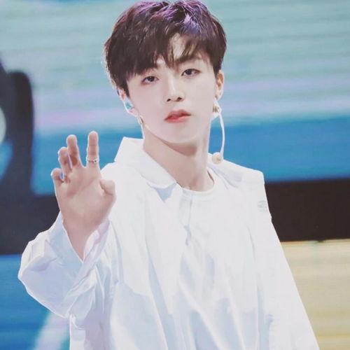 陈立农吃瓜明星视频大全