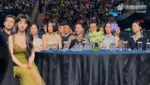 尖叫之夜吃瓜宋轶视频,揭秘娱乐圈幕后故事