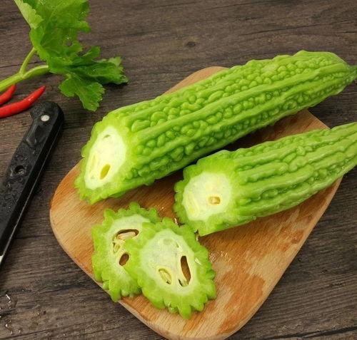 天津人吃羊角瓜视频播放,视频播放见证地道风味