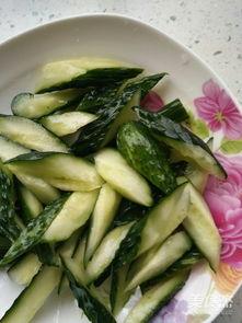 吃瓜怎么做的好吃视频,轻松学会美味吃瓜技巧