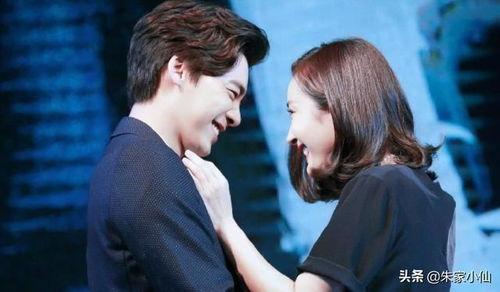 任嘉伦综艺搞笑吃瓜视频,笑料百出引网友热议