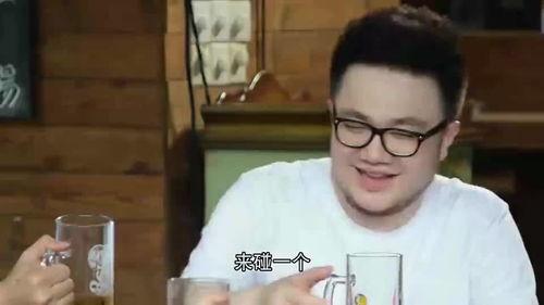 恶搞路人吃瓜视频大全,笑料百出！恶搞路人吃瓜视频大盘点