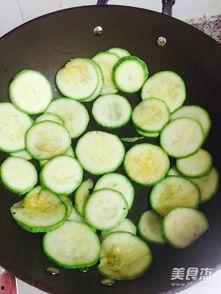 小炭瓜怎么吃才好吃视频,解锁最佳食用秘诀