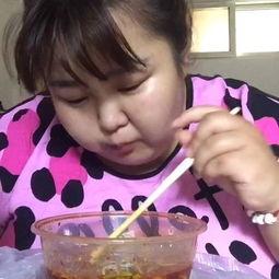 陪你吃瓜重庆视频,陪你一起品尝地道吃瓜乐趣