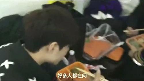 控哥吃瓜视角在线观看视频,揭秘娱乐圈幕后大瓜，带你领略明星真实一面