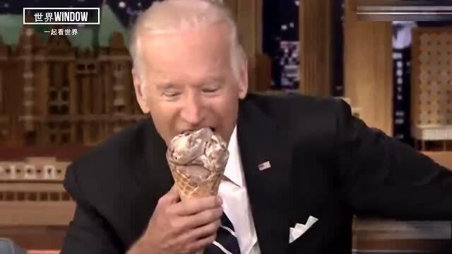拜登吃瓜群众视频,萌态百出，引发网友热议