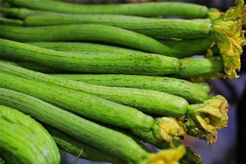 吃珍珠瓜要去皮吗视频,视频揭秘