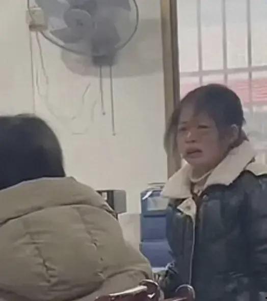 带老师吃瓜视频,揭秘校园里的那些“瓜”