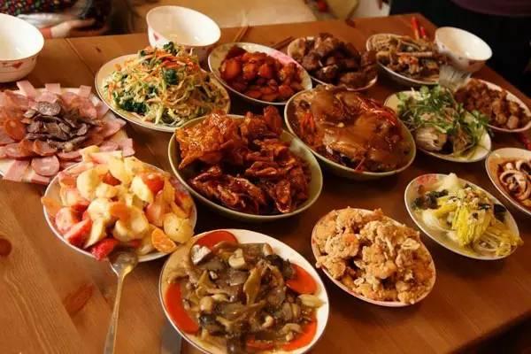 过年回家吃瓜视频大全